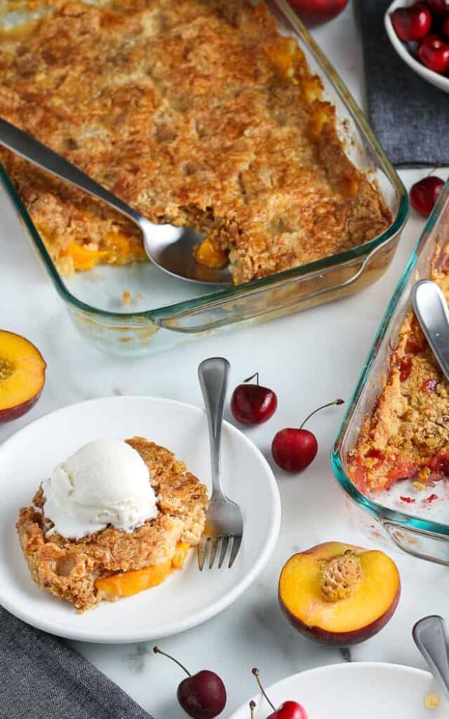 Easy Peach Dump Cake (3 Ingredients)