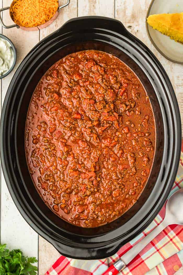 cooked gluten free chili in a crock pot