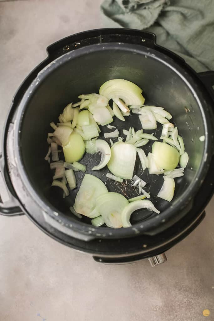 onions in an instant pot