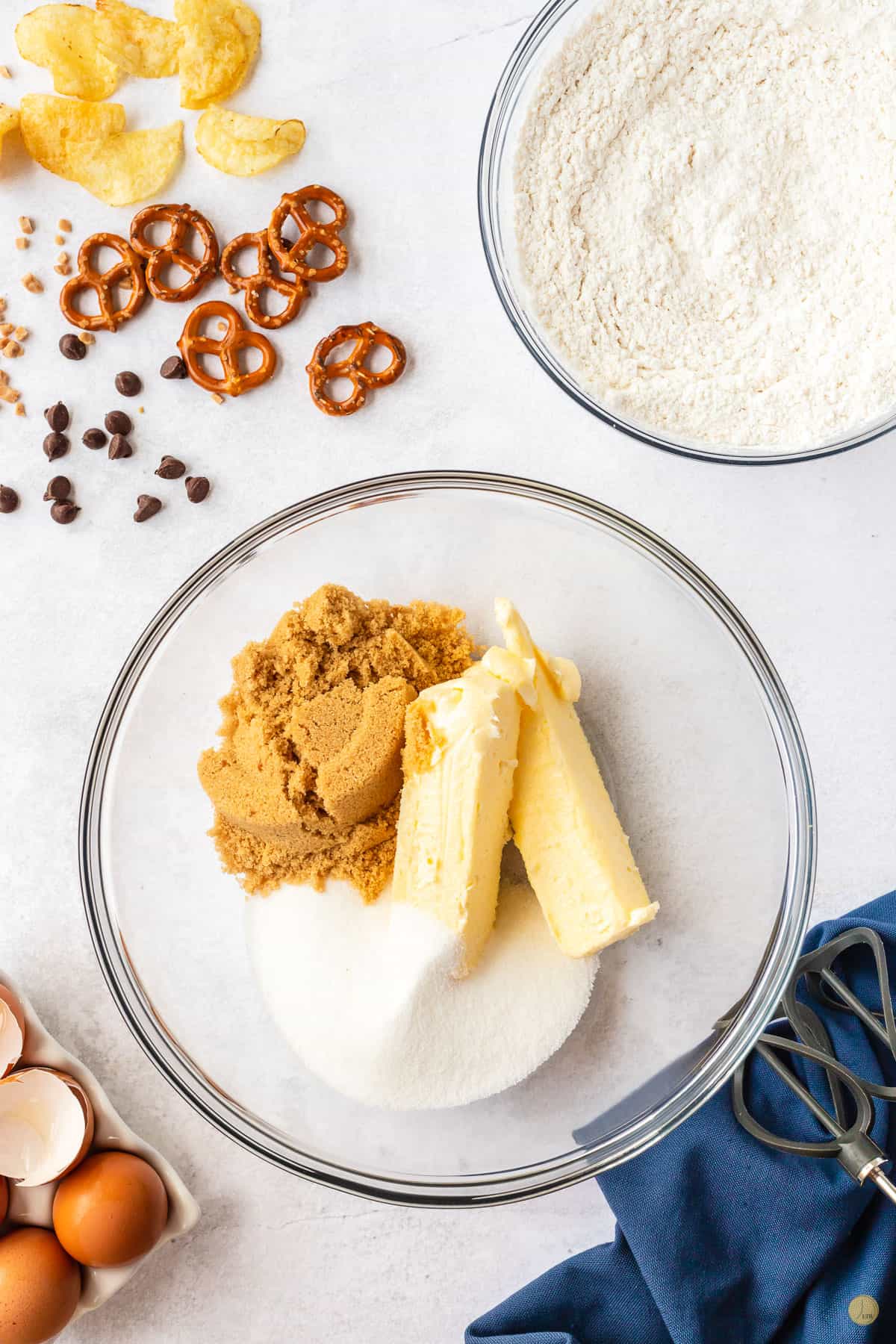 butter and sugar in a bowl