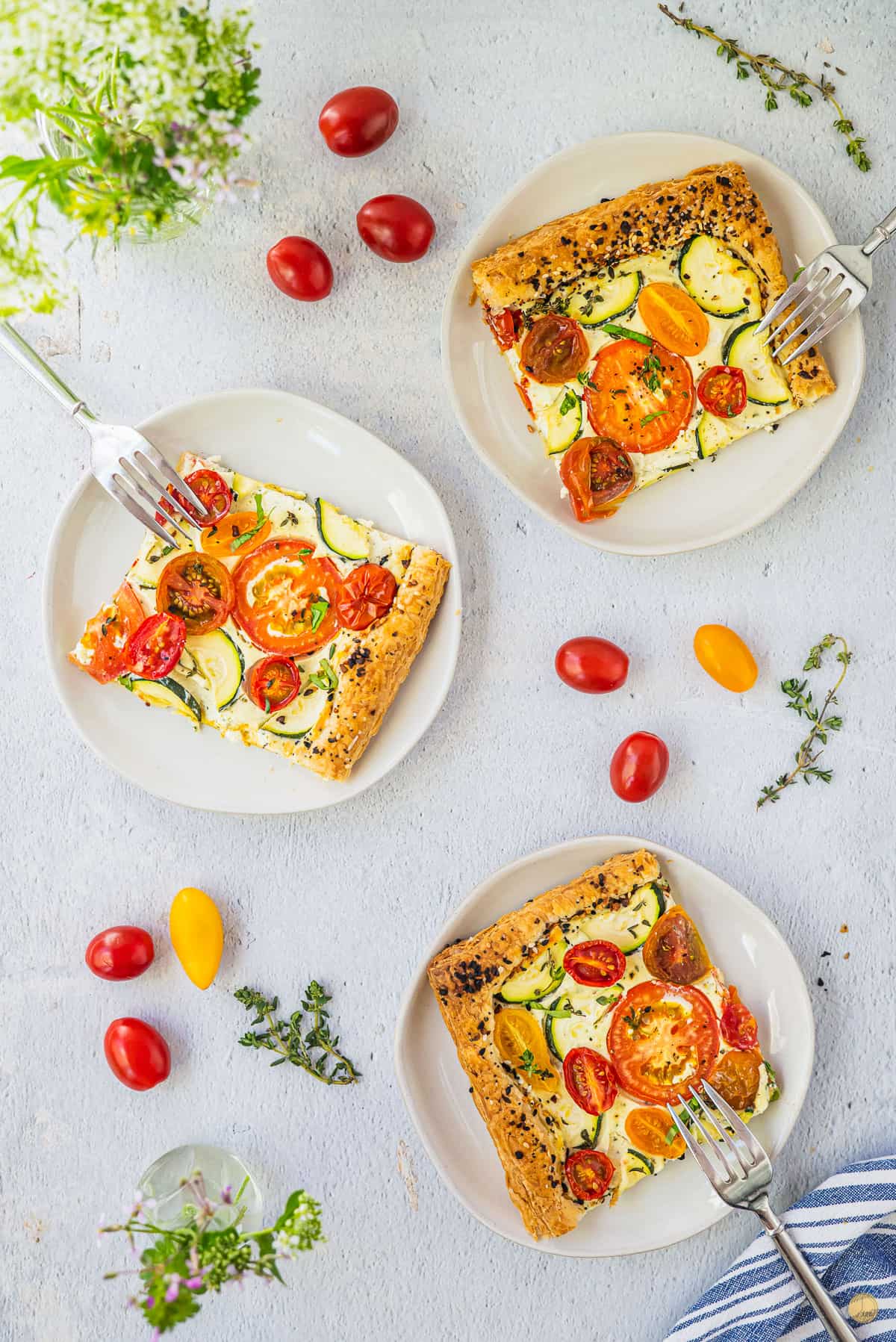 3 plates of tomato tart