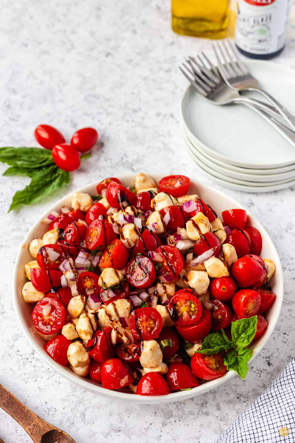 bowl of caprese salad