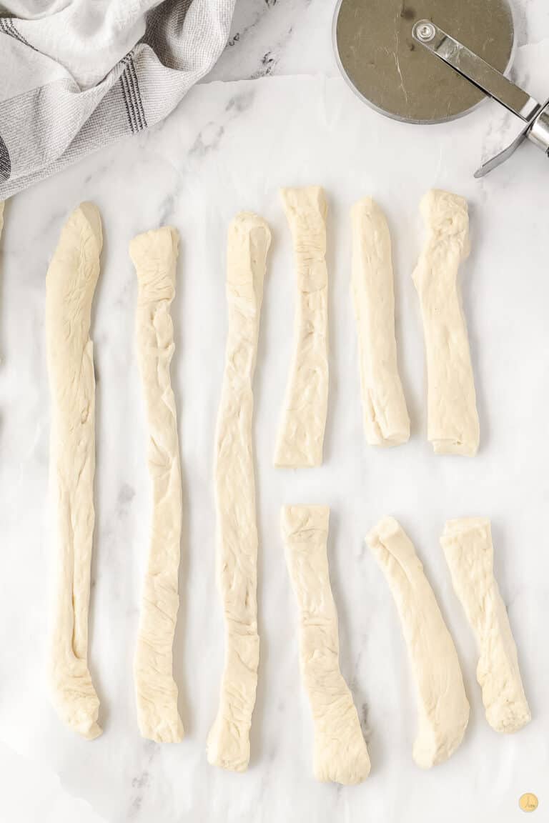 Easy Garlic Knots from Pizza Dough Leftovers Then Breakfast