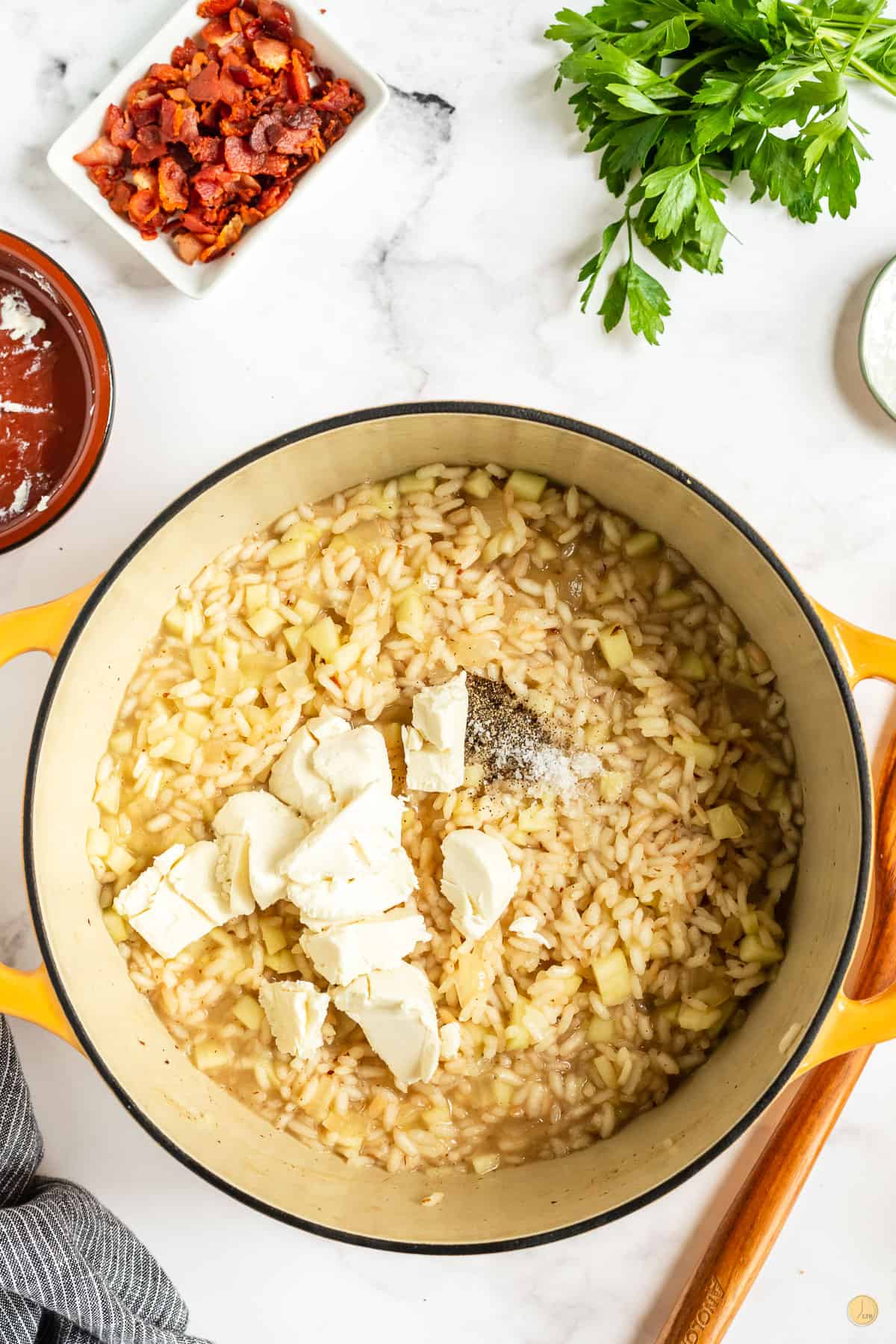 goat cheese and risotto in a pot