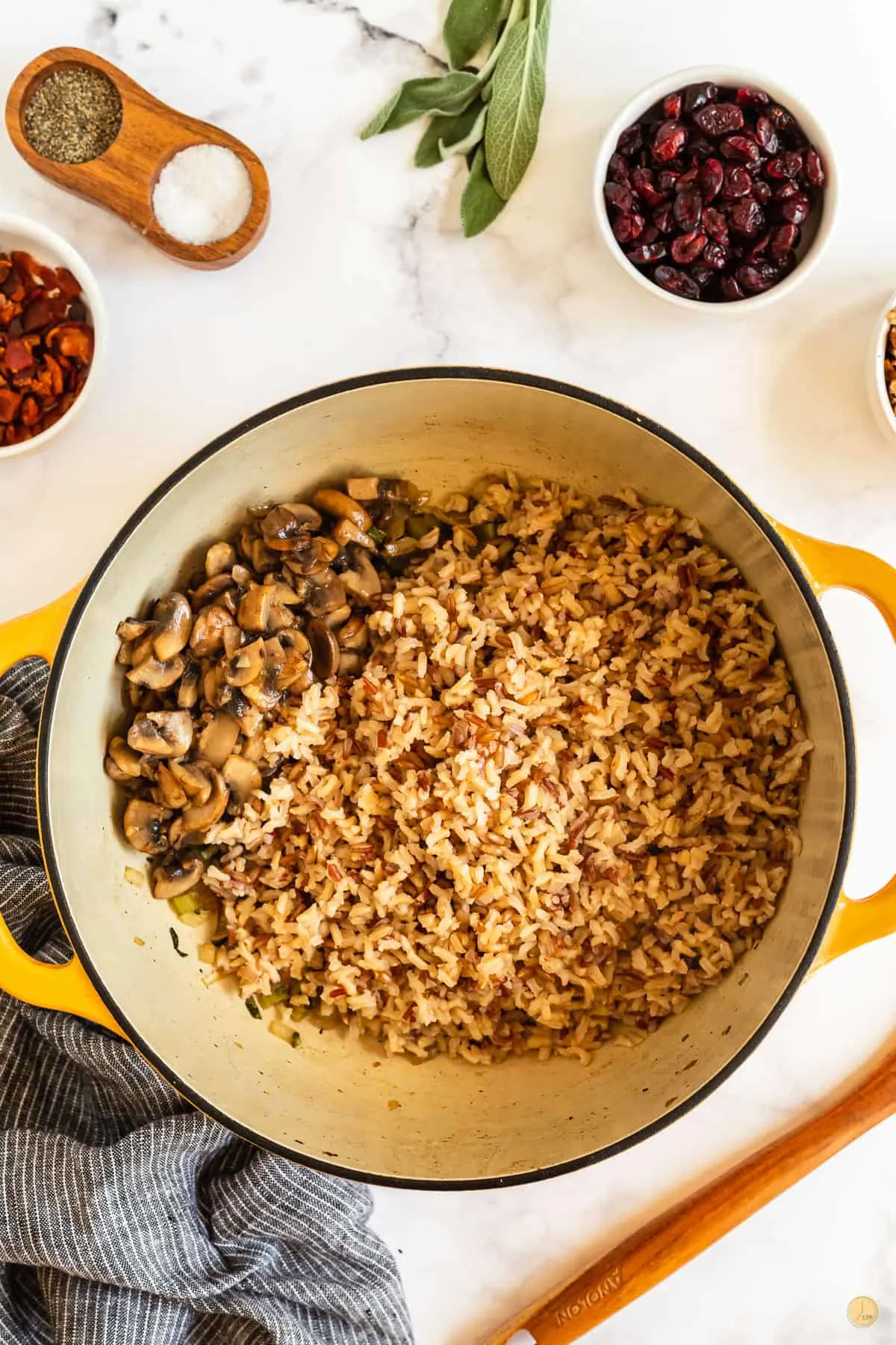 classic stuffing flavor in a yellow pot with rice