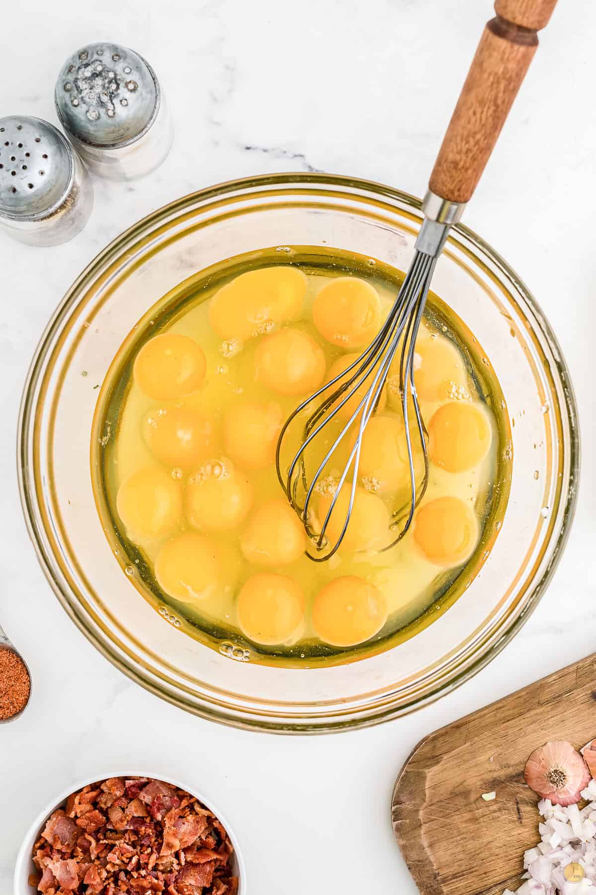 bowl of eggs