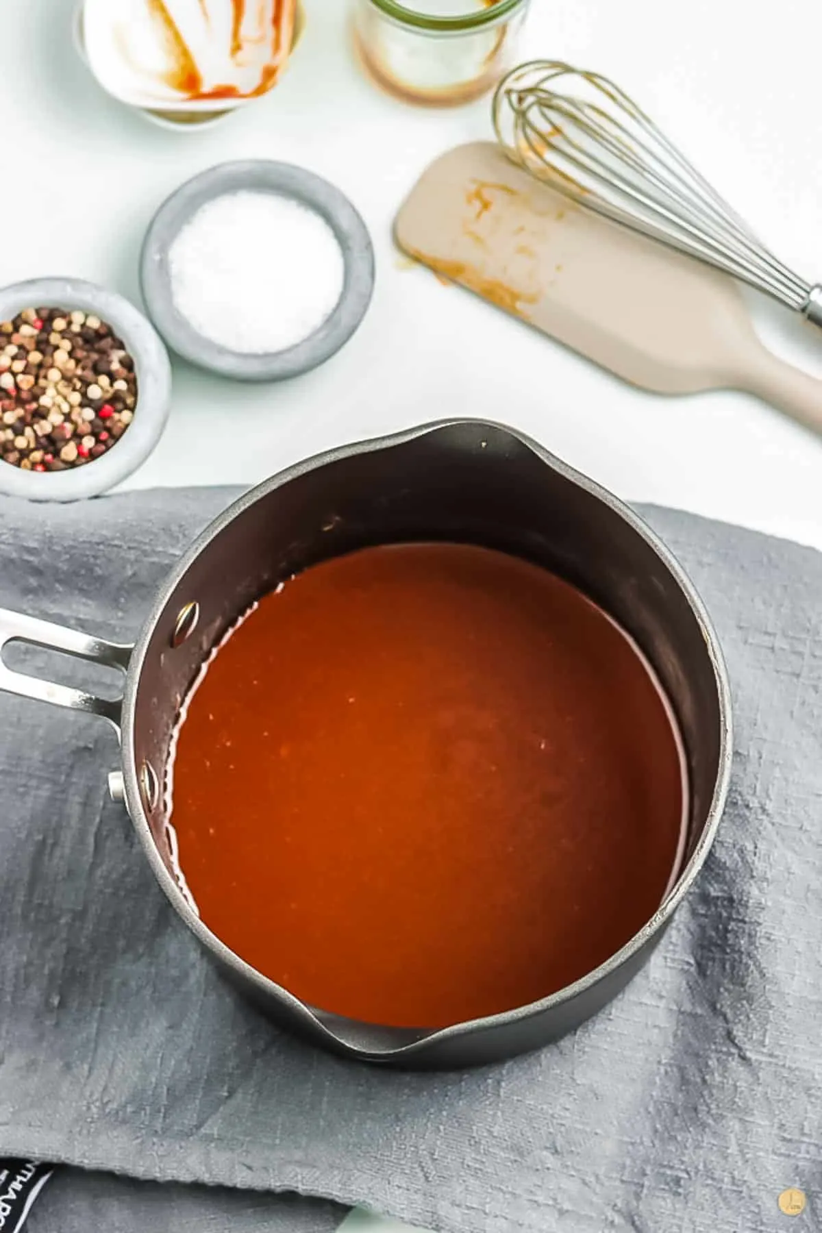hoisin sauce is perfect for any asian dishes and chinese cooking