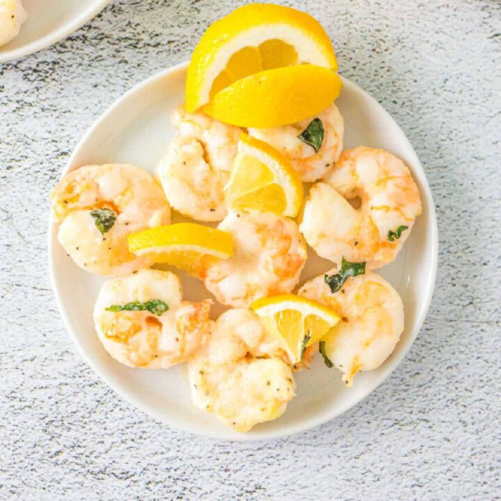 plate of lemon pepper shrimp