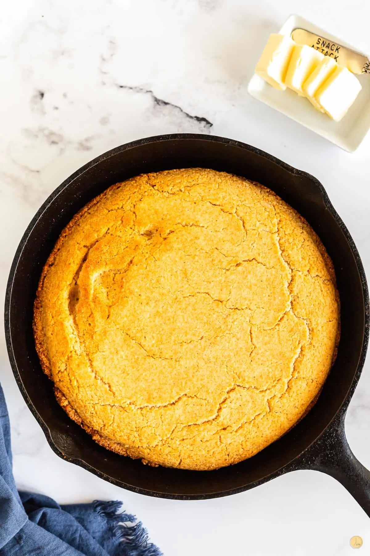 skillet of cornbread