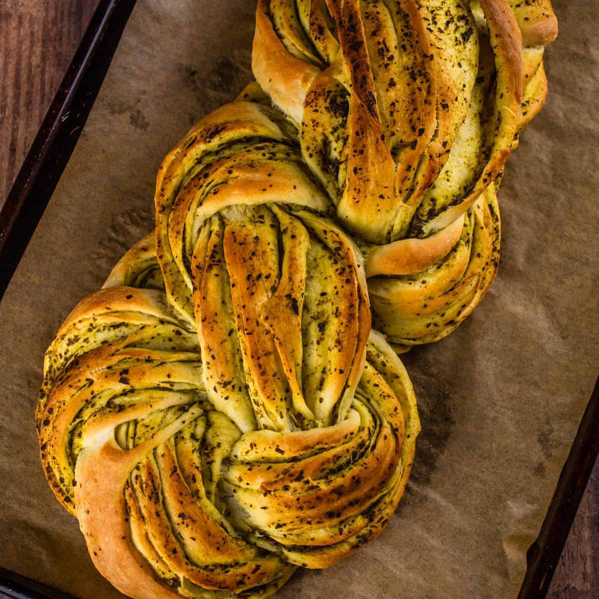 braided pesto bread