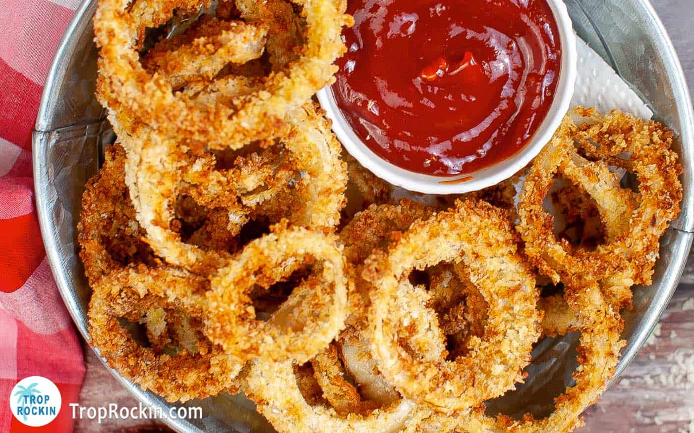 onion rings and ketchup