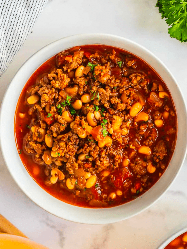 Black Eyed Pea Chili (Hearty & Comforting!) Story