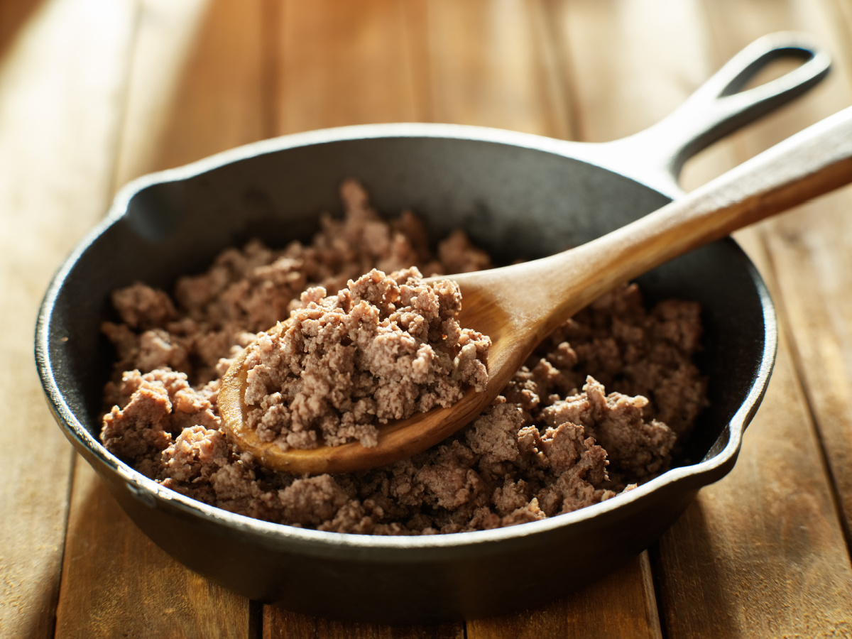 How Long Can Cooked Ground Beef Sit Out?