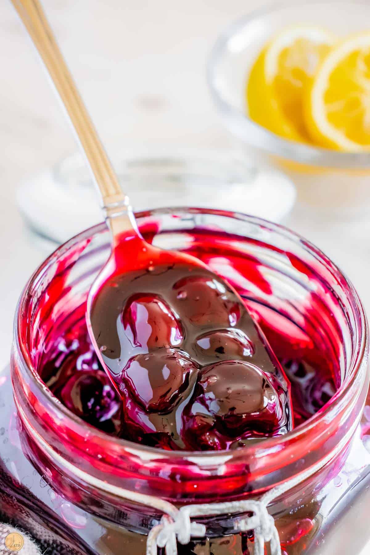 delicious recipe for a jar of cherry pie filling