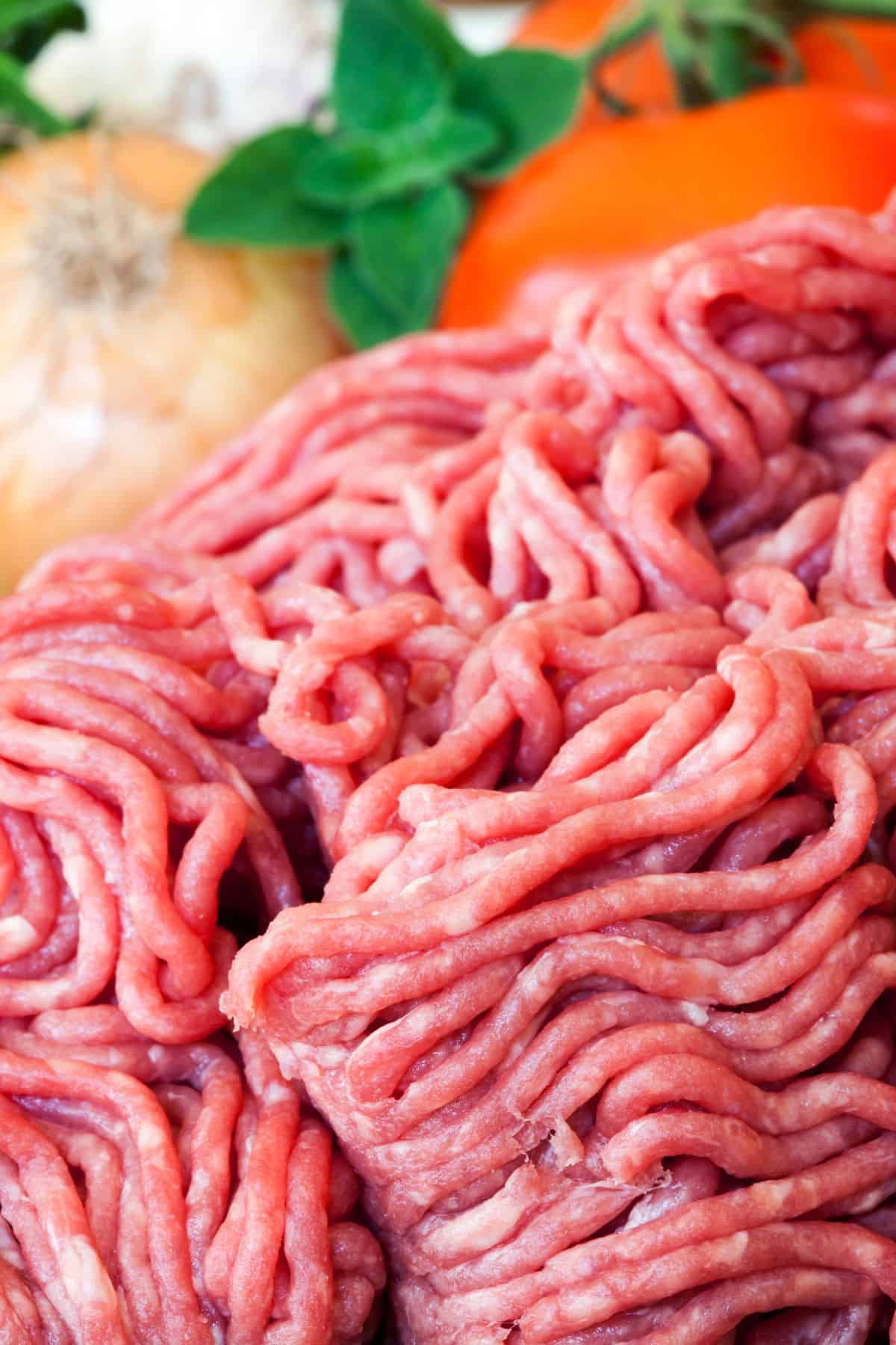 how many ounces is a pound of ground beef