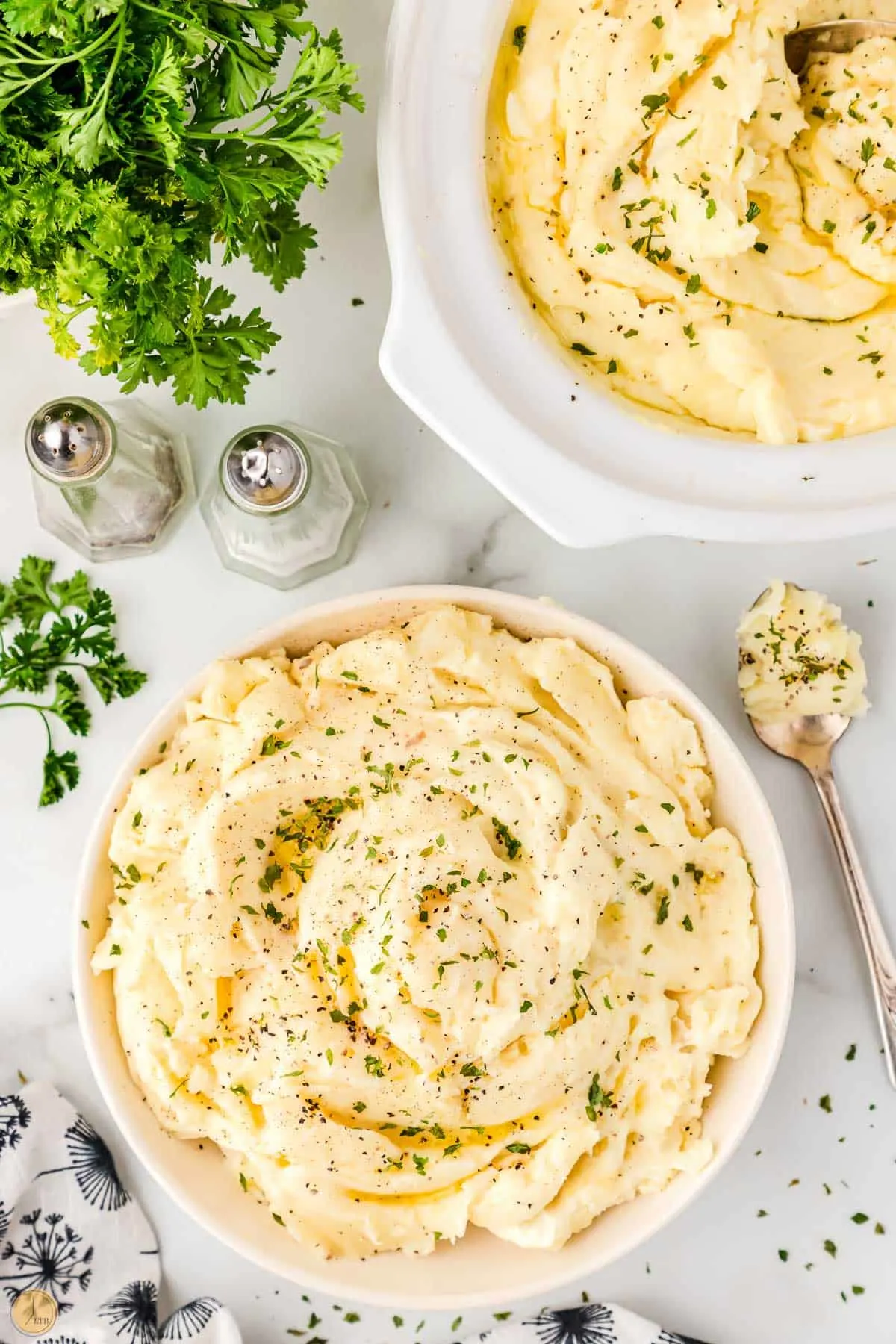 million dollar mashed potatoes in a white bowl