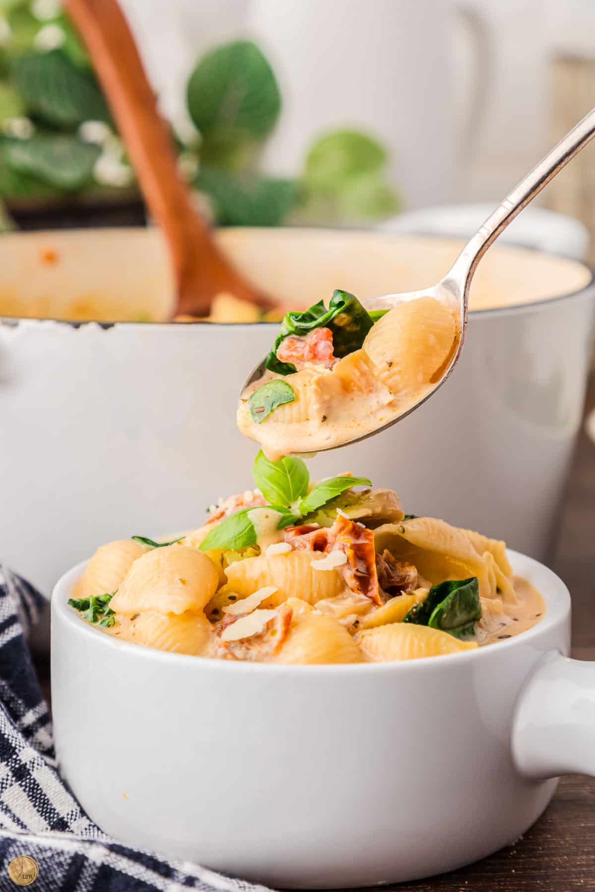 irresistible soup with the familiar flavors of sun-dried tomato and spinach