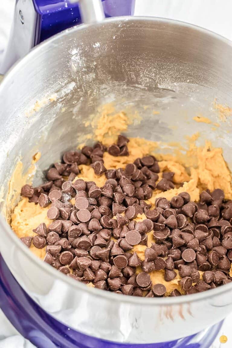 Chewy Chocolate Chip Cookies Leftovers Then Breakfast