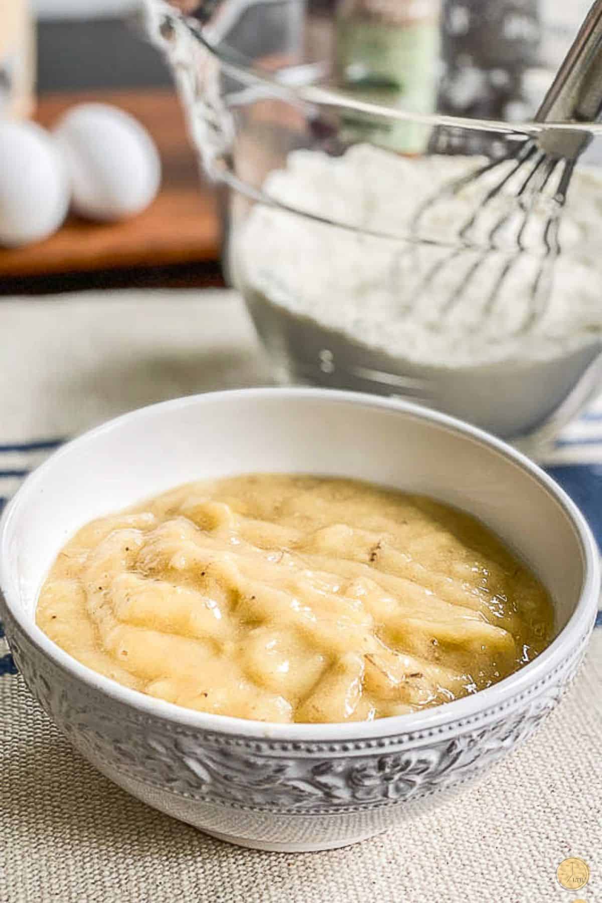 mash the bananas in a bowl