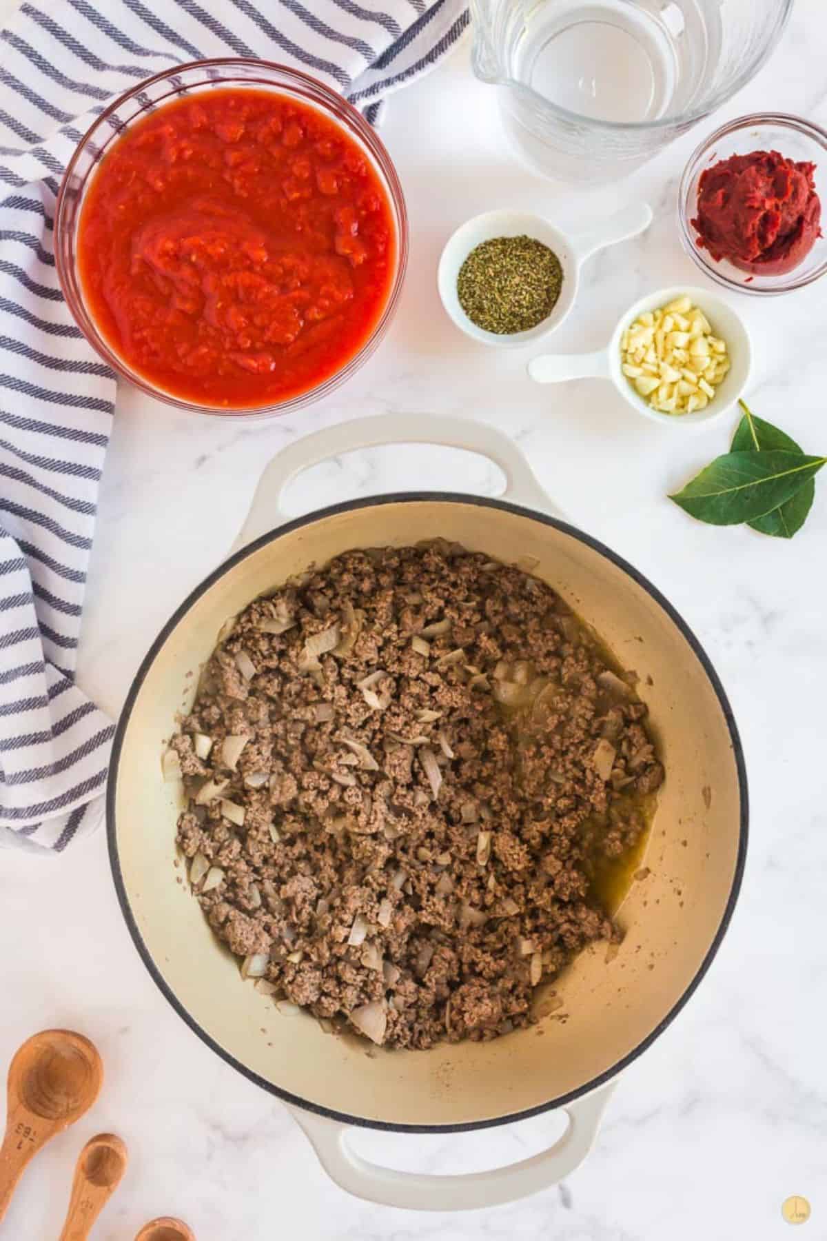 cooked ground beef in a pot