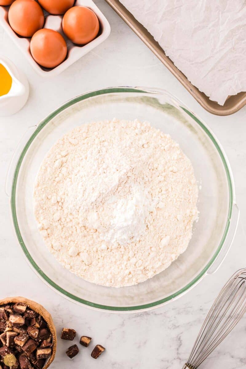 dry ingredients in a bowl